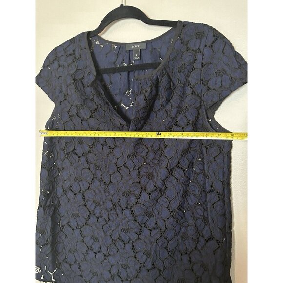 J. Crew Flower Lace Cap Sleeve Blouse Top SZ 10 Navy Key Hole Pullover Preppy - Picture 8 of 9